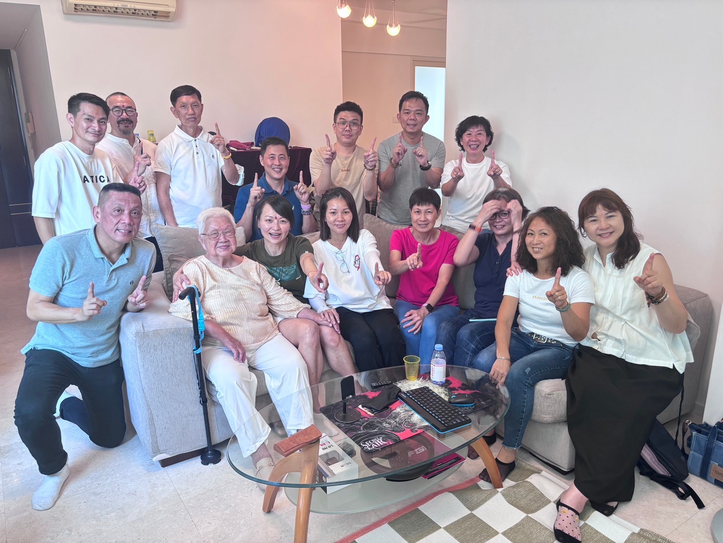 LINE_ALBUM_202445-49新加坡、馬來西亞江江午茶約會_240504_19.jpg