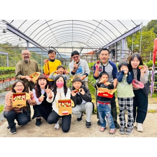 LINE_ALBUM_2023 年1111家庭日_240517_150.jpg